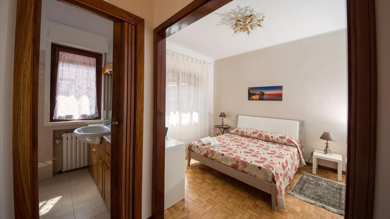 La Castellese Bed & Breakfast อาชิ กัสเตลโล ภายนอก รูปภาพ