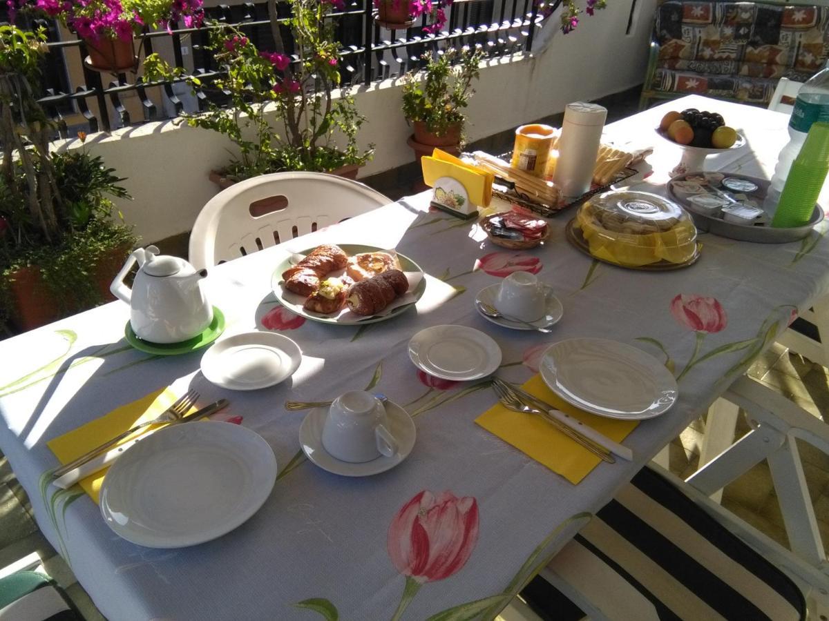 La Castellese Bed & Breakfast อาชิ กัสเตลโล ภายนอก รูปภาพ