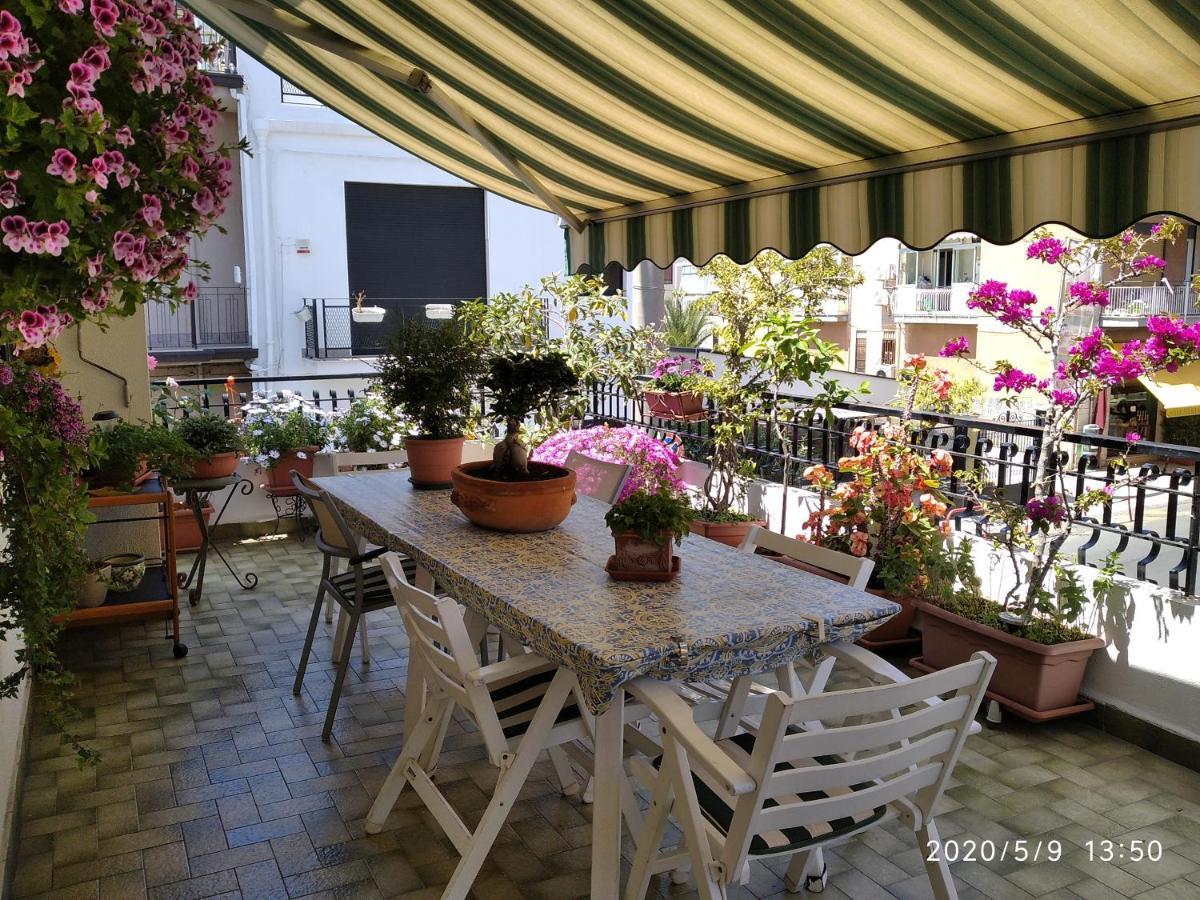 La Castellese Bed & Breakfast อาชิ กัสเตลโล ภายนอก รูปภาพ